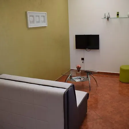 Erika Apartment *